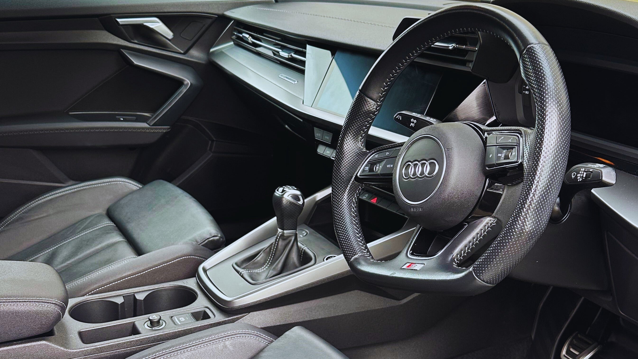 Detailing Interior Slobozia